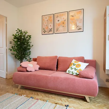 Alegria - 10min - Paris - Vallee Village - Parking Chessy (Seine-et-Marne)
